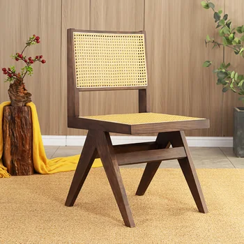 Современные стулья из ротанга для помещений Дизайн гостиной Балкон для чтения Одноместный японский плетеный шезлонг Дизайнерская мебель для дома Sillas