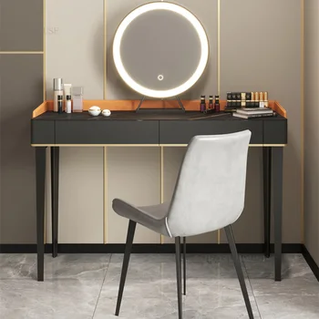 Современные минималистичные комоды Спальня Продвинутый Креативный Туалетный столик Дизайнерская индивидуальность маленькой квартиры Модный столик для макияжа